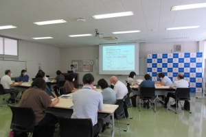 秋田での発表の様子