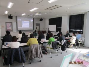 宮崎での発表会の様子